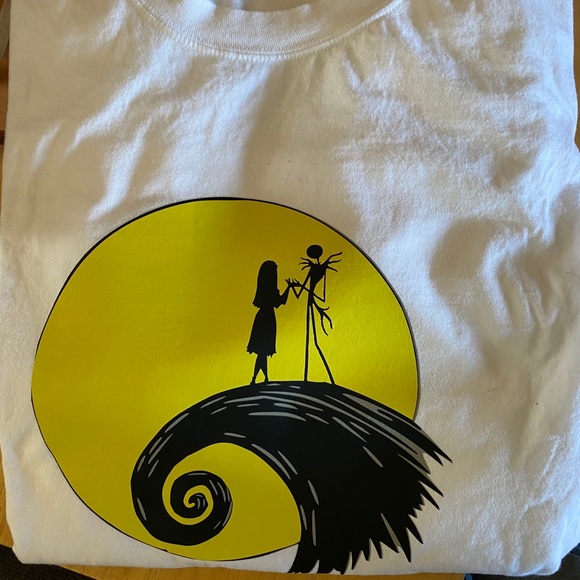 Made tshirts and legging and cups - Picture 7 of 8